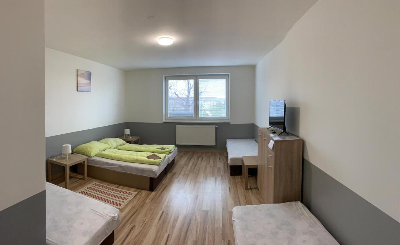 Hotel Tatra Malacky Eksteriør billede